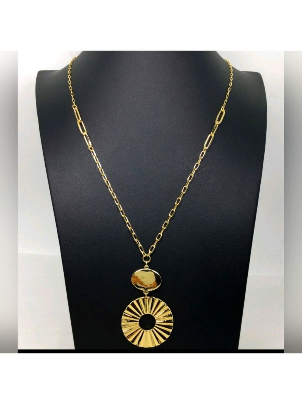 Ann Taylor Goldtone Ribbed Pendant Long Chain Necklace 30" NWOT